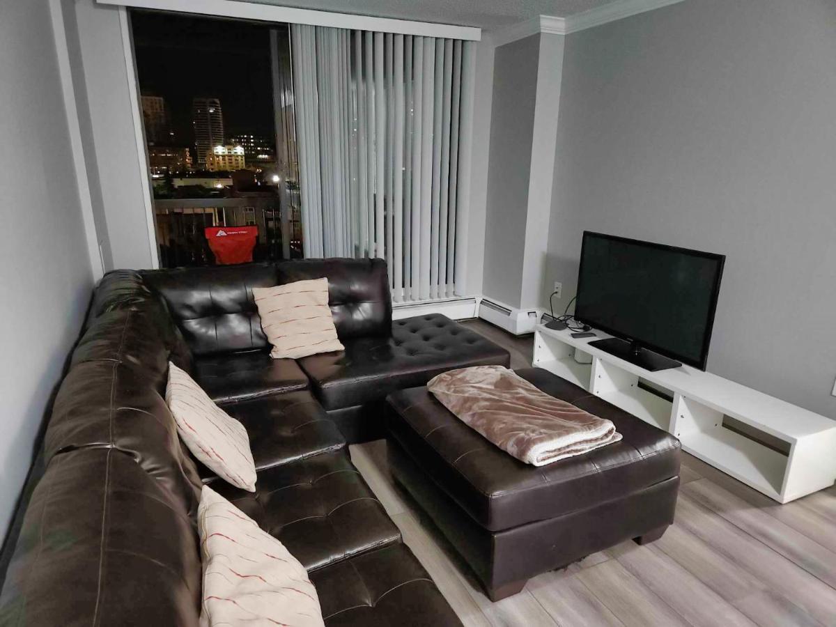 Furnished 1 Bedroom In East Village By Signature Suites Ltd Calgary Zewnętrze zdjęcie